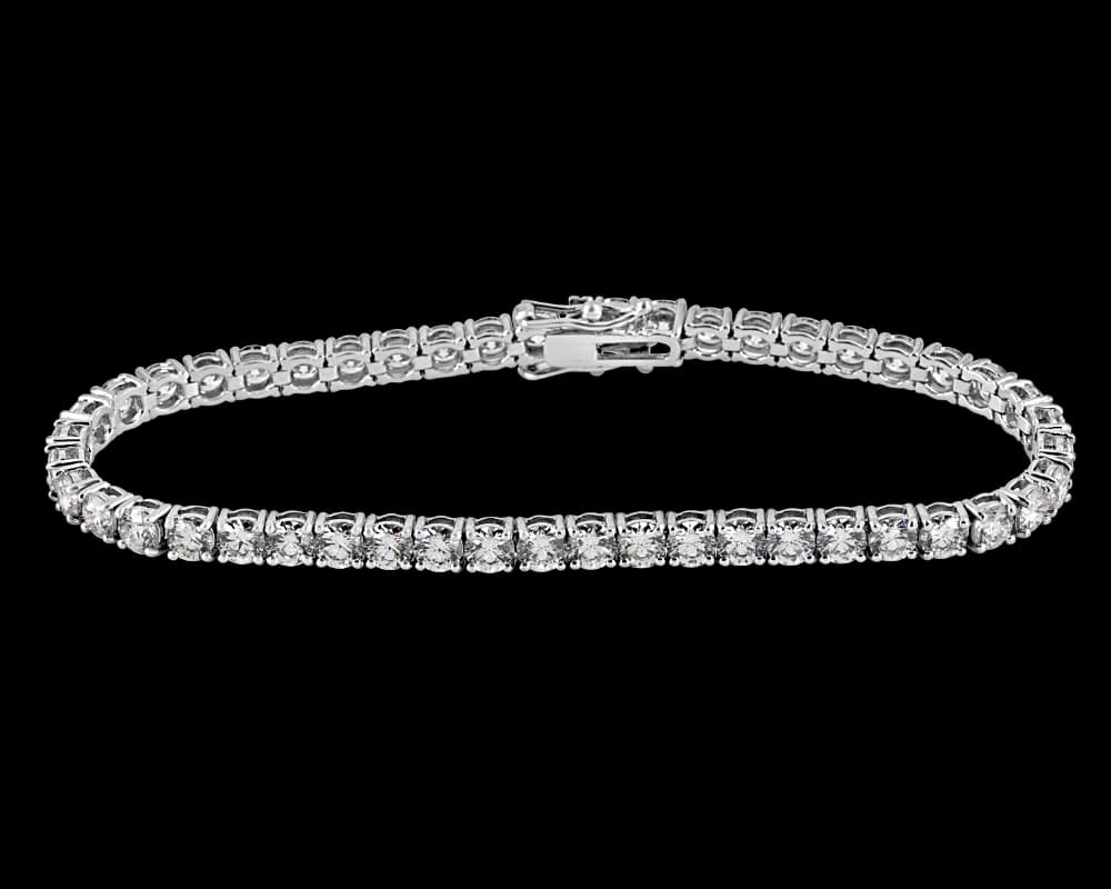 Round 8.5ctw Classic Four Prong Tennis Bracelet